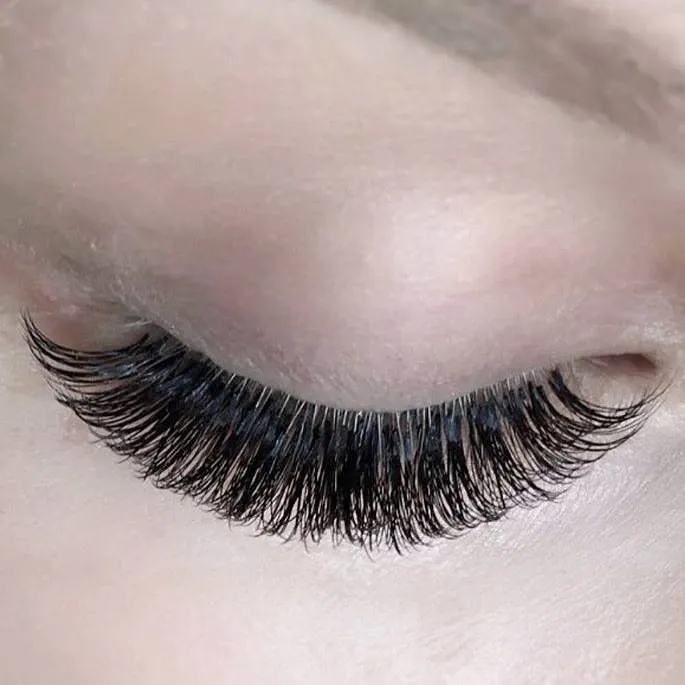 Magic Volume Lashes | D-Curl