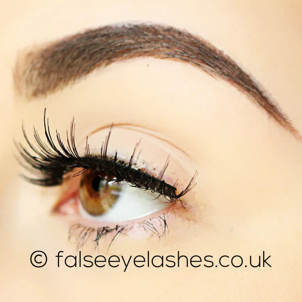 Red Cherry Lashes Style #47 (Harper)